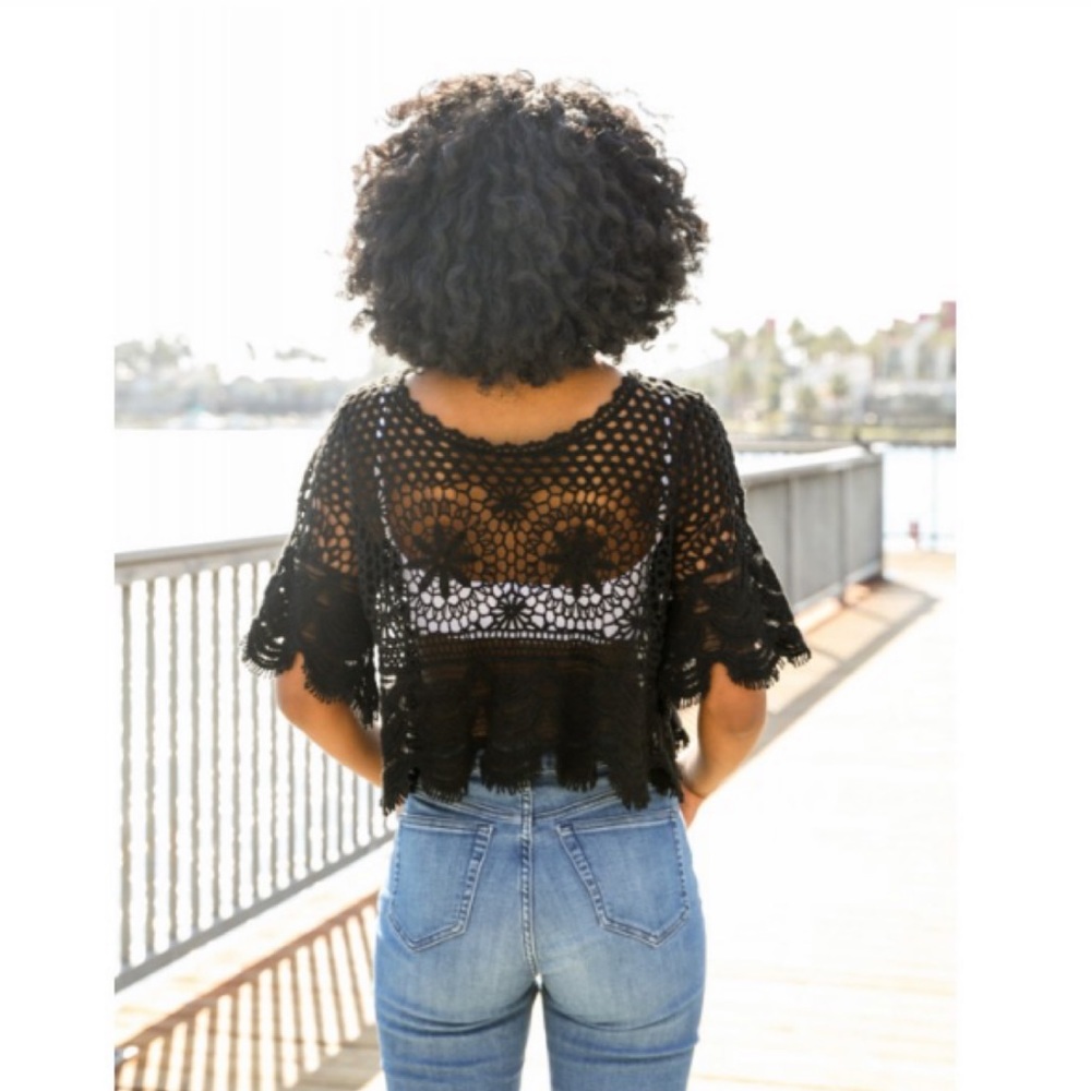 Crochet short sleeve crop - Picture 2 of 5